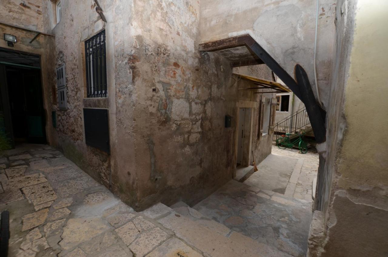 Ferienwohnung Grga Rovinj Zimmer foto